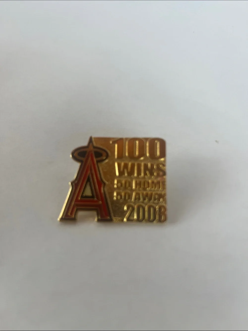 MLB Los Angeles Angels 2008 100 Wins Commemorative Lapel Pin - Red & Gold